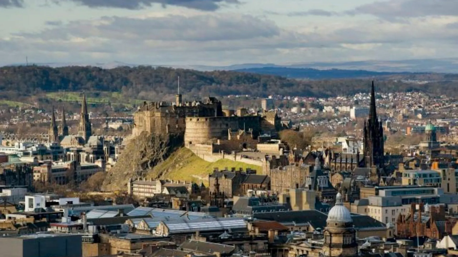 2 Bedroom Modern Apartment In Central Edinburgh United Kingdom
